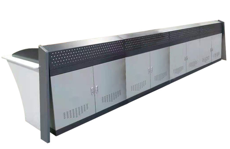 監(jiān)控操作臺(tái)