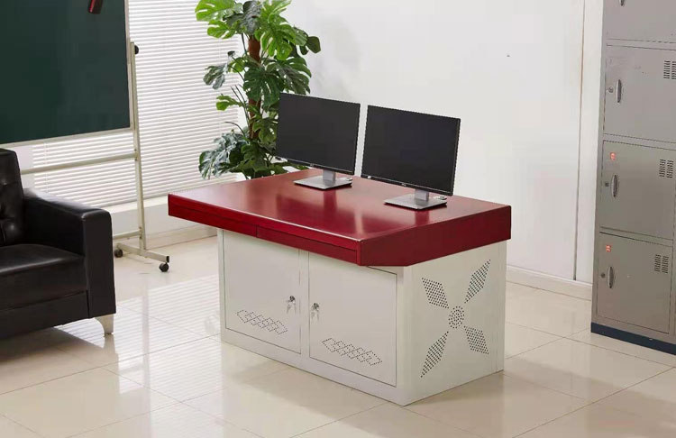 平板操作臺(tái)