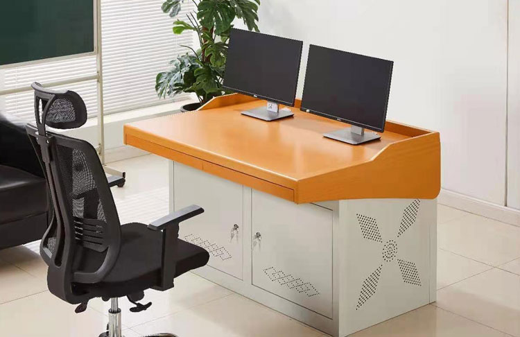 平板操作臺(tái)