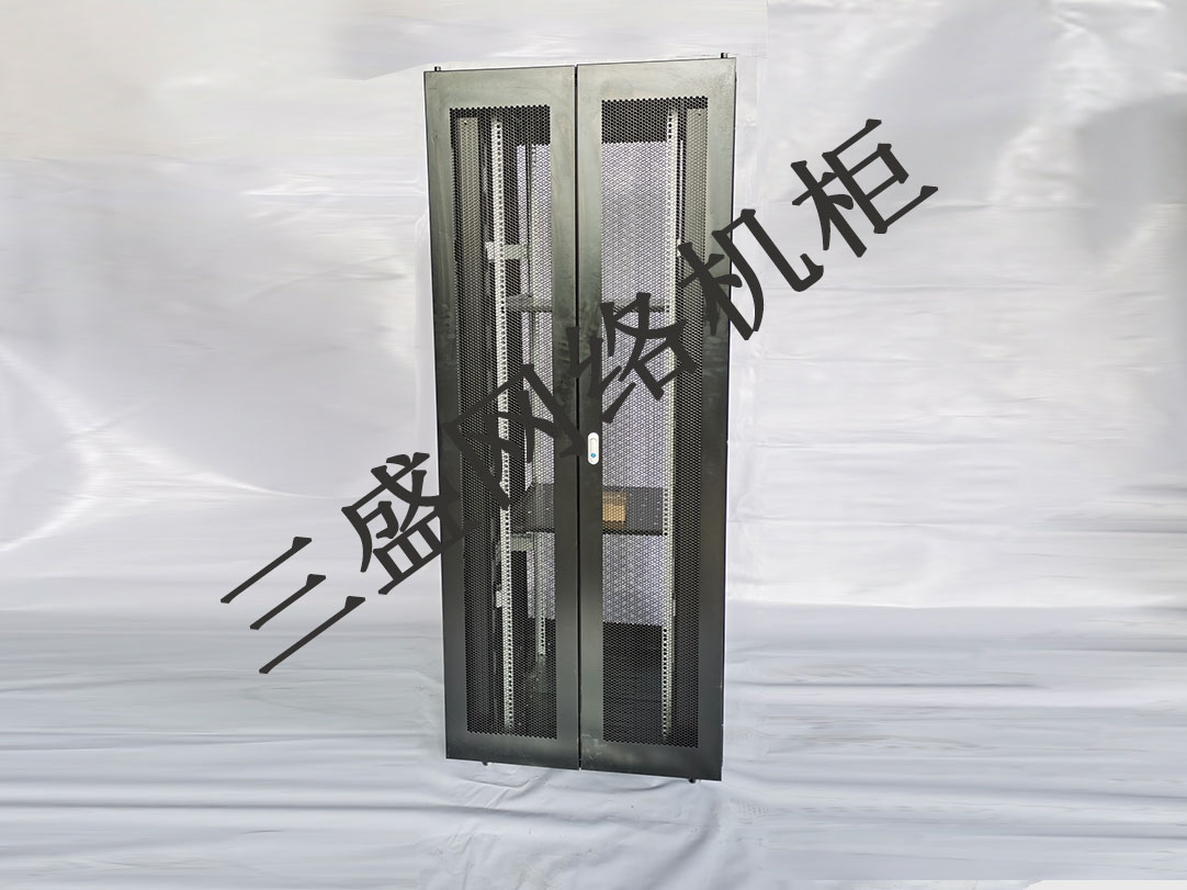 如何整理網(wǎng)絡(luò)機(jī)柜